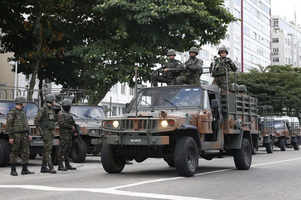 Polícia realiza operação na área de tríplice divisa entre SP, RJ, MG
