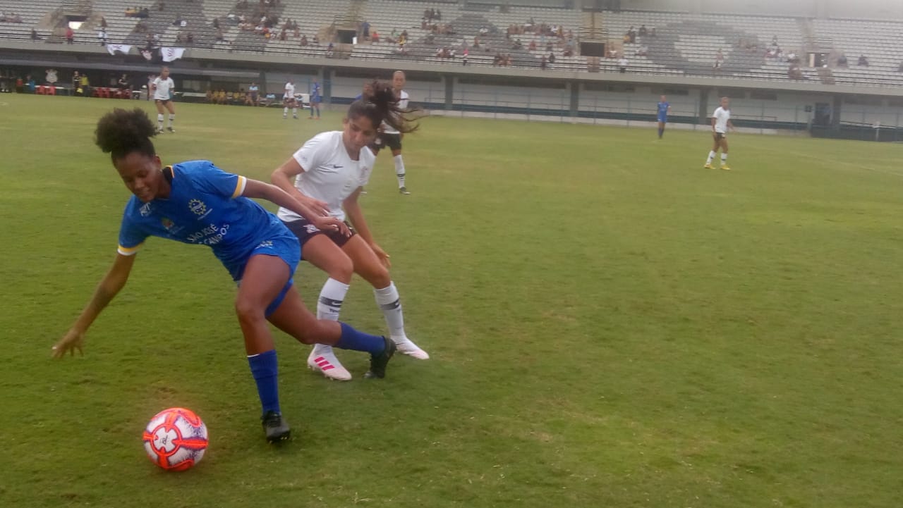 Meninas da Águia perdem novamente para o Corinthians