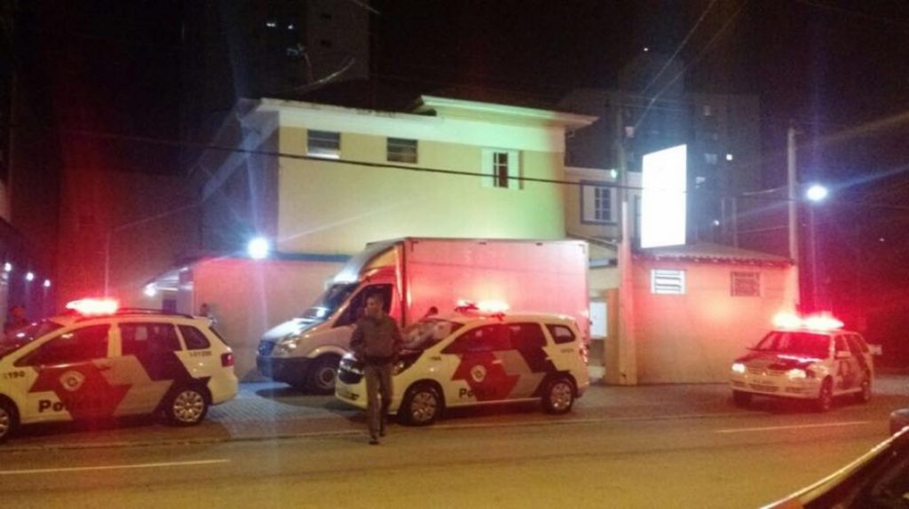 Homem é condenado a 15 anos de prisão após matar garota de programa, em São José