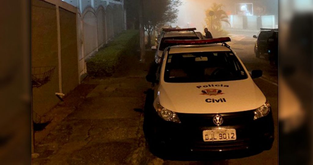 Operação investiga envolvimento de policiais em adulteração de carros