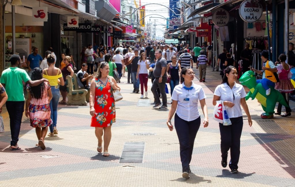 Consumidor de São José vê otimismo com economia do país