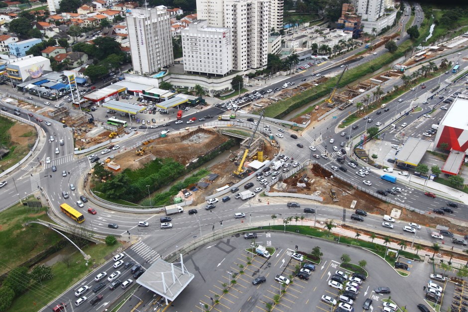 Rotatória do Colinas será bloqueada no sentido centro
