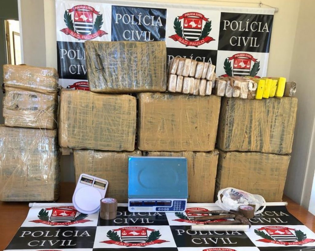 Dupla é presa com quase 200 quilos de maconha em Jacareí