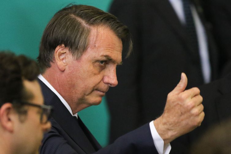 Bolsonaro diz que Alemanha tem a aprender com o Brasil na área ambiental