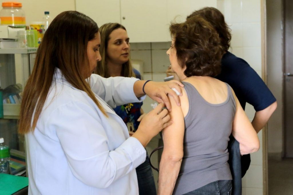 Campanha contra gripe ainda precisa vacinar mais de 260 mil pessoas na RMVale