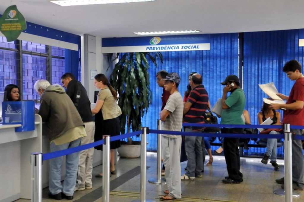 Serviços do INSS só poderão ser acessados pela internet a partir de julho