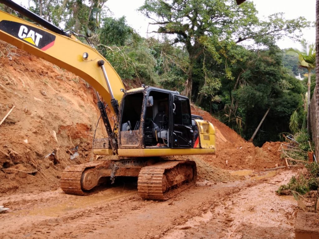 Novo deslizamento atinge a região sul de Ilhabela