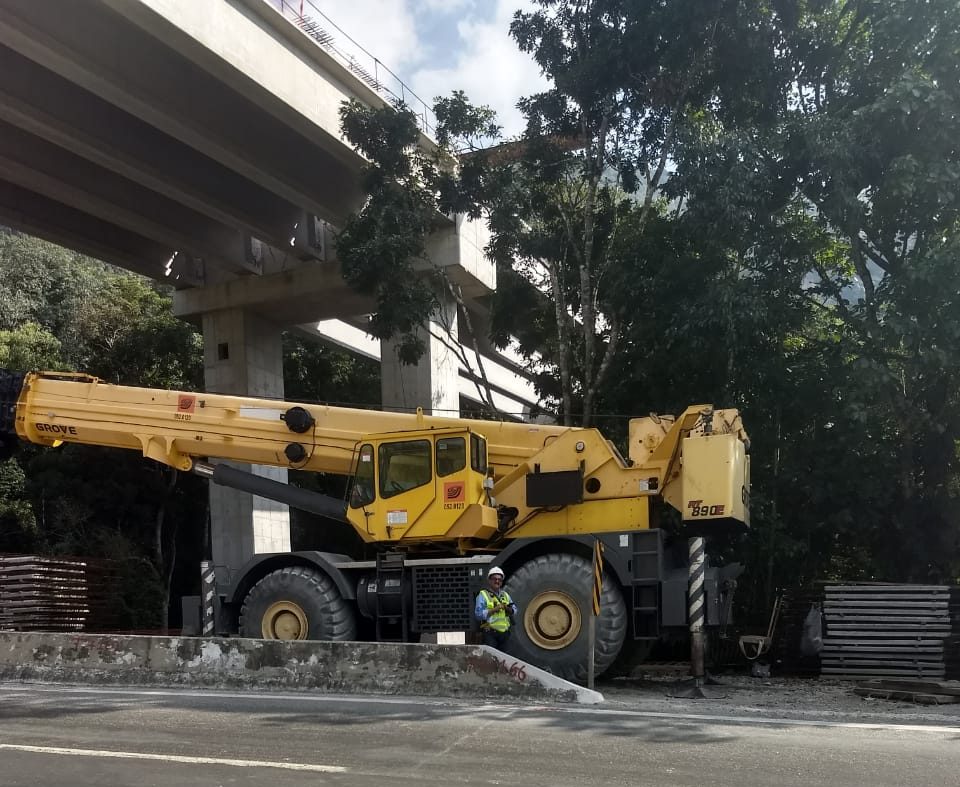 Após nove dias de paralisação, operários voltam a trabalhar na duplicação da Tamoios