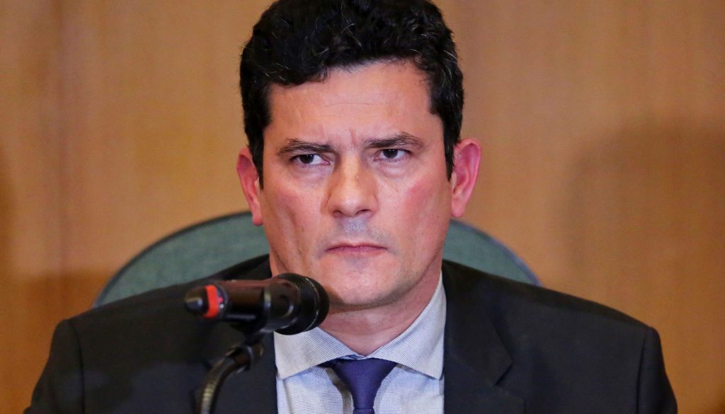 Moro pede demissão após discordar de Bolsonaro, diz Folha de S. Paulo