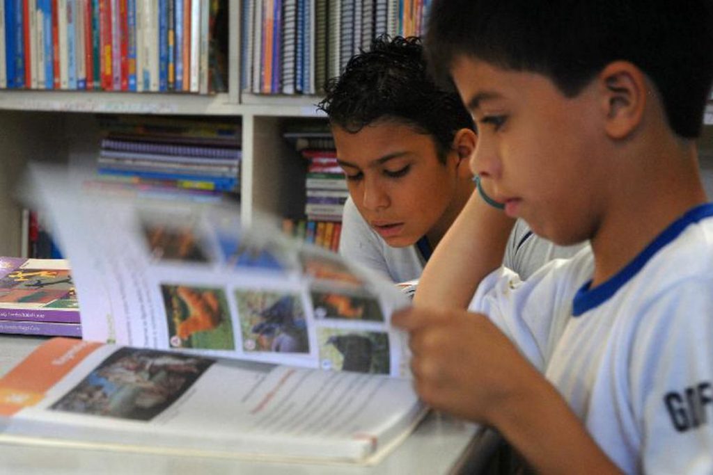 Estados Unidos vão financiar projetos de ensino de inglês no Brasil