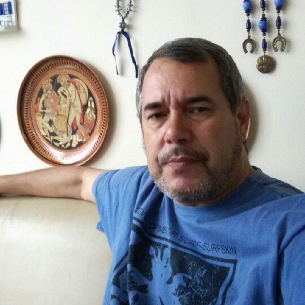 Polícia Federal prende falso advogado acusado de furtar processo no fórum de Ilhabela