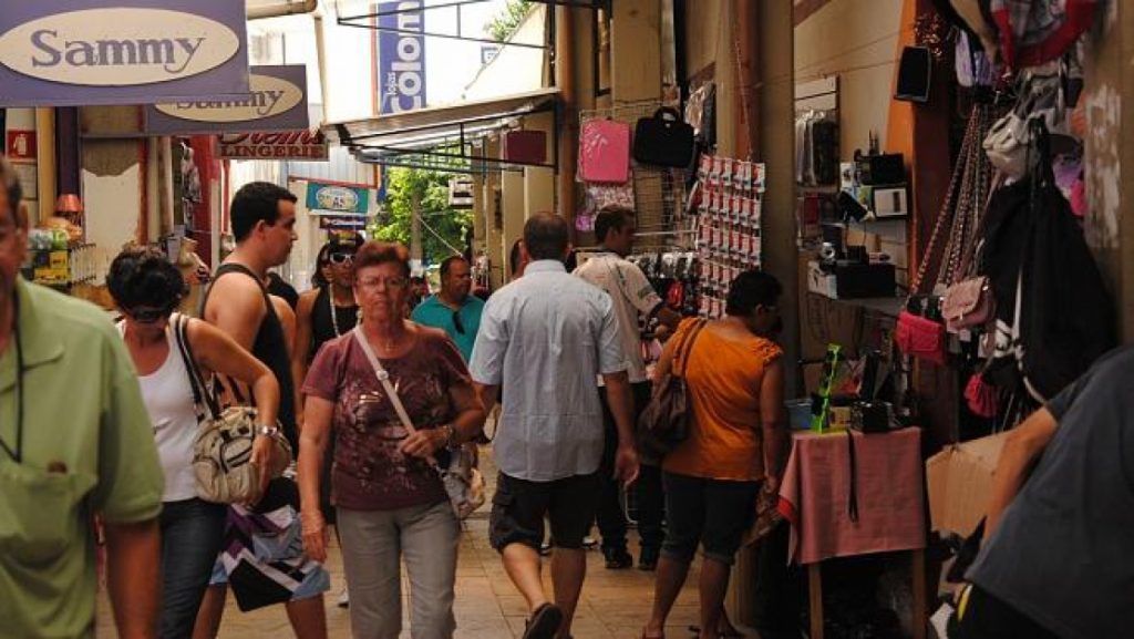 Comércio de Taubaté perde 355 vagas de emprego nos primeiros 4 meses de 2019