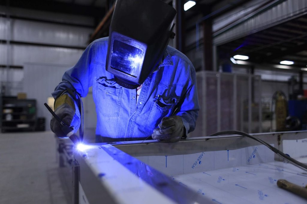 Brasil precisa capacitar 10,5 milhões de trabalhadores até 2023
