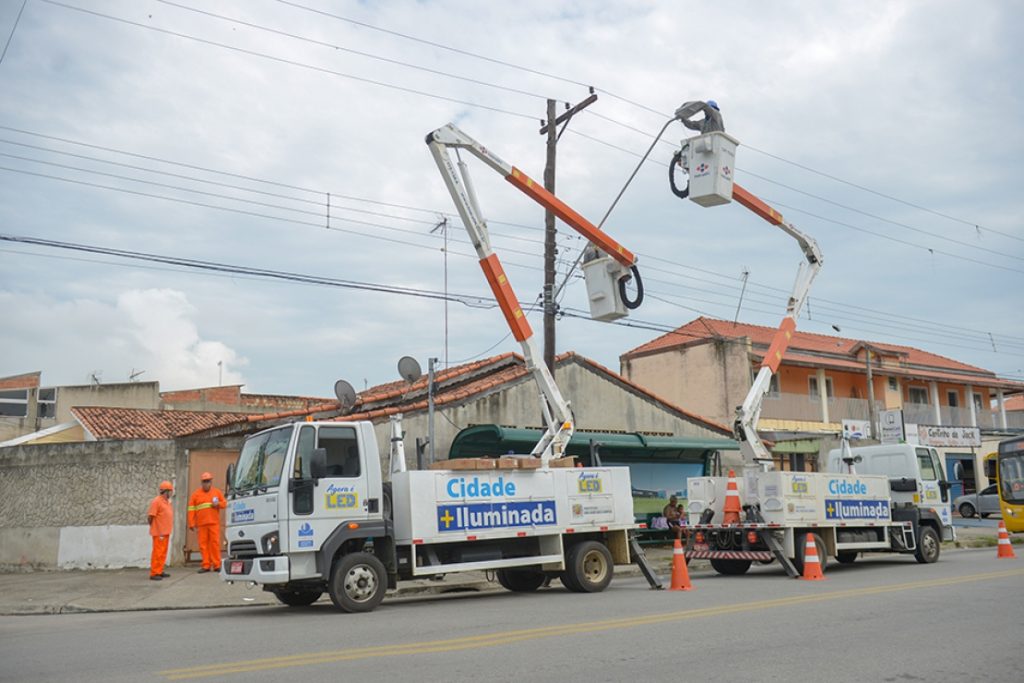 Vias da região sul de São José receberão lampadas de Led na 1ª quinzena do mês