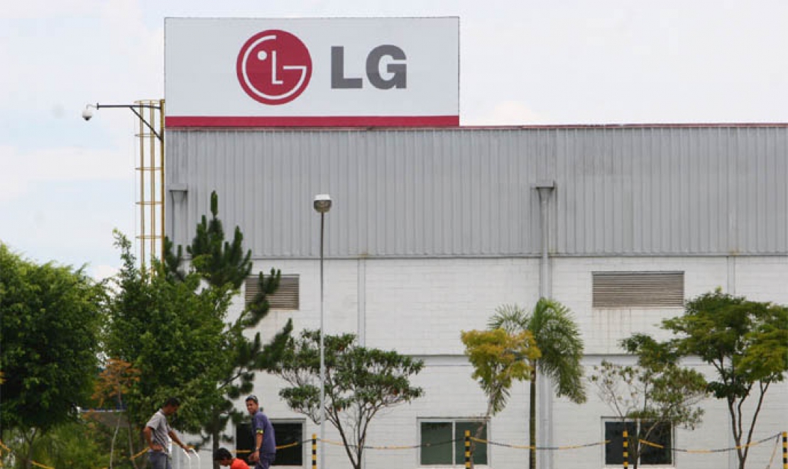 Funcionários da LG retomam greve na fábrica de Taubaté