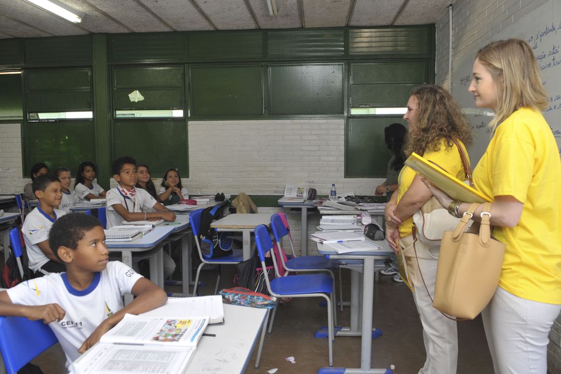 Governo de SP define regras para volta às aulas presenciais em 2021