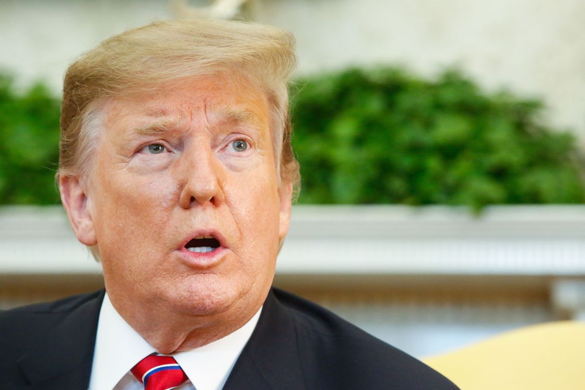 Apoiadores de Trump invadem o Congresso americano durante certificação da vitória de Biden