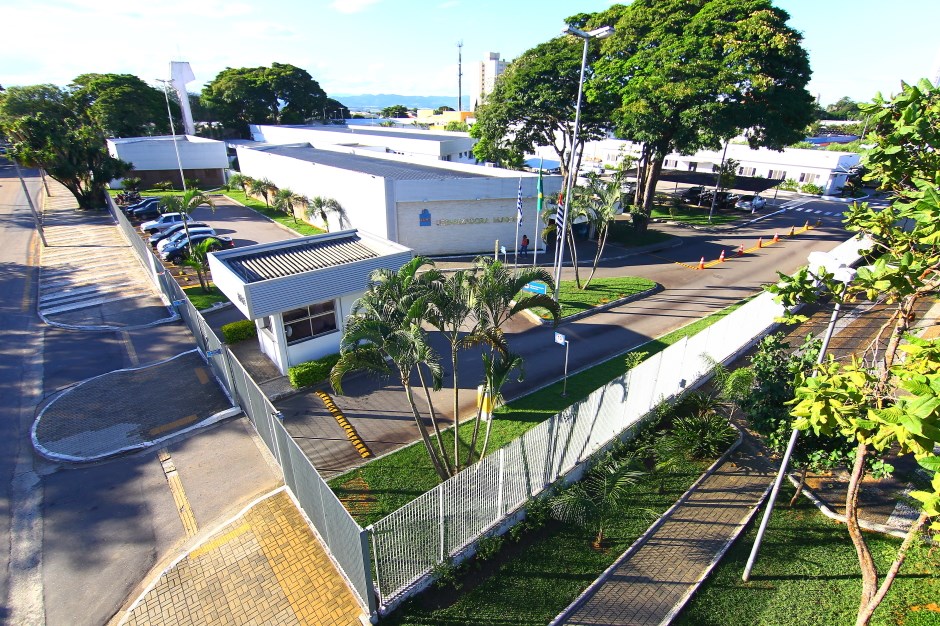 Urbam suspende concurso público para escrituário