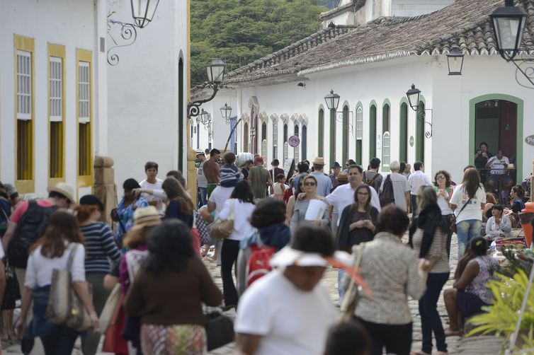 Paraty sedia de hoje a domingo a 17ª edição da Flip
