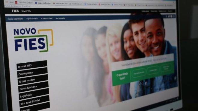 Fies: Pré-selecionados têm até esta sexta para complementar inscrição