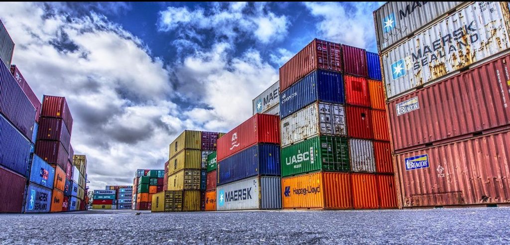 País registra superávit de US$ 27,13 bi no primeiro semestre