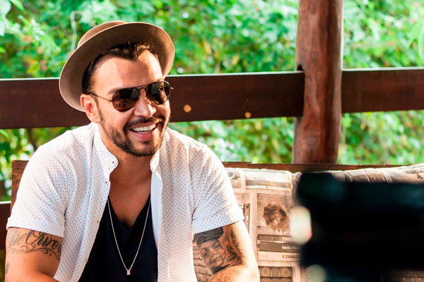 Thiago Brava, do hit "Dona Maria", será atração no aniversário de São José