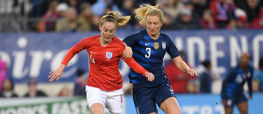 Inglaterra e EUA se enfrentam por uma vaga na final da Copa do Mundo Feminina