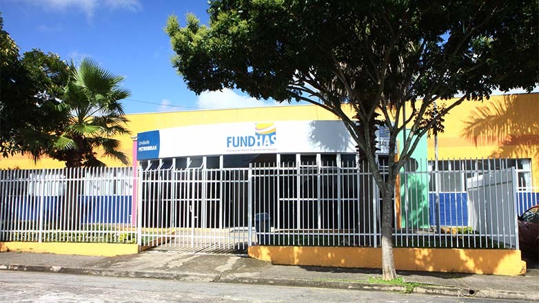 Fundhas abre inscrição para vagas de professores e estagiários