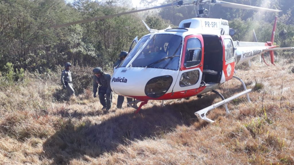 Homem de 60 anos morre durante trilha no Pico dos Marins