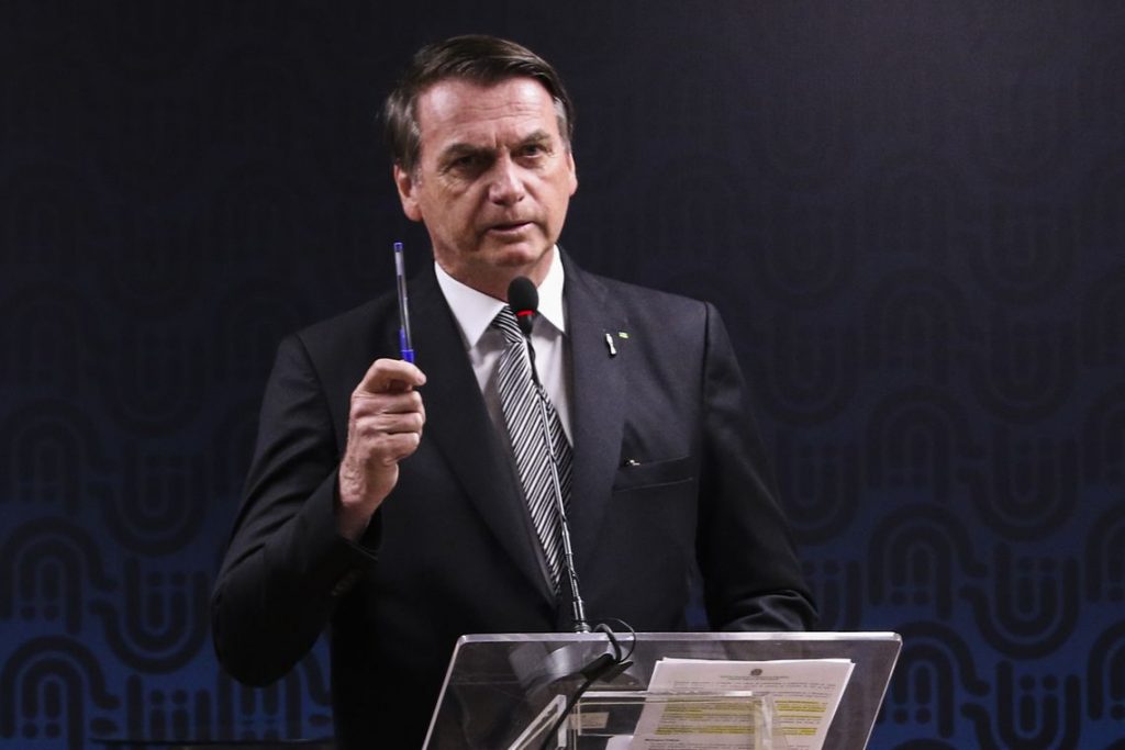 Governo deve anunciar liberação de saques do FGTS hoje
