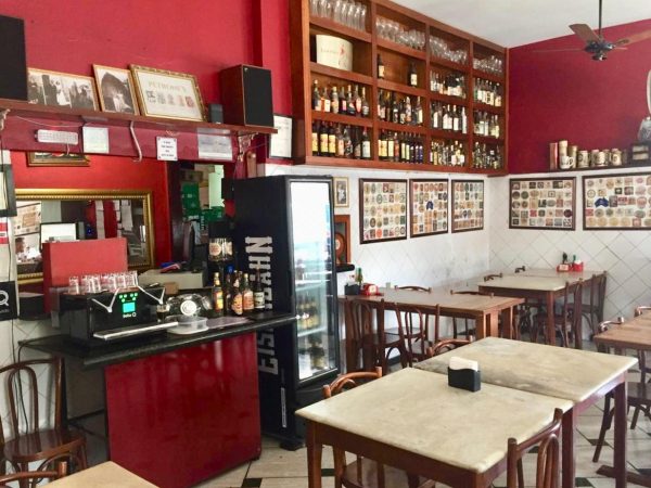 Petrone muda de endereço - São José dos Campos
