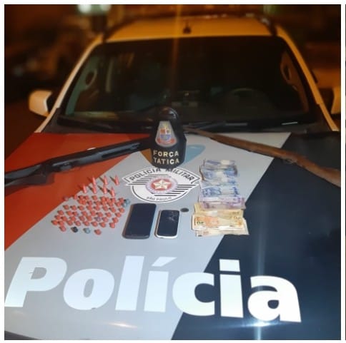 Casal e filho são presos por tráfico de drogas em Caçapava
