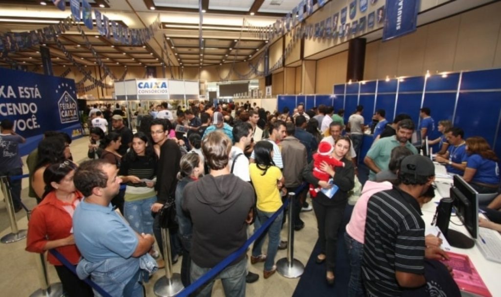Feira oferta 10 mil imóveis em São José