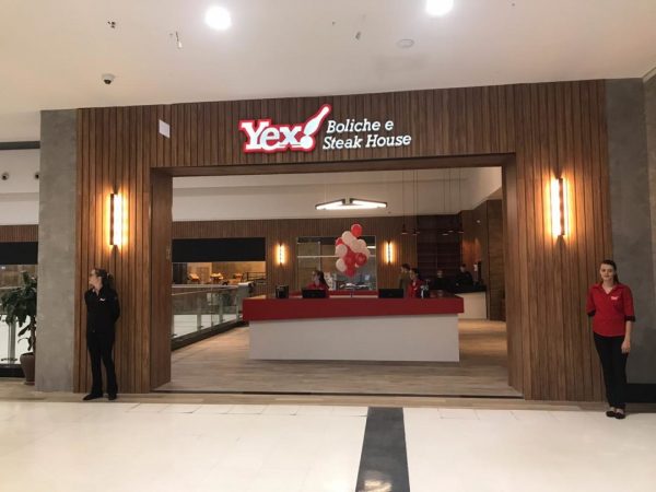 Yex Boliche inaugura em Taubaté