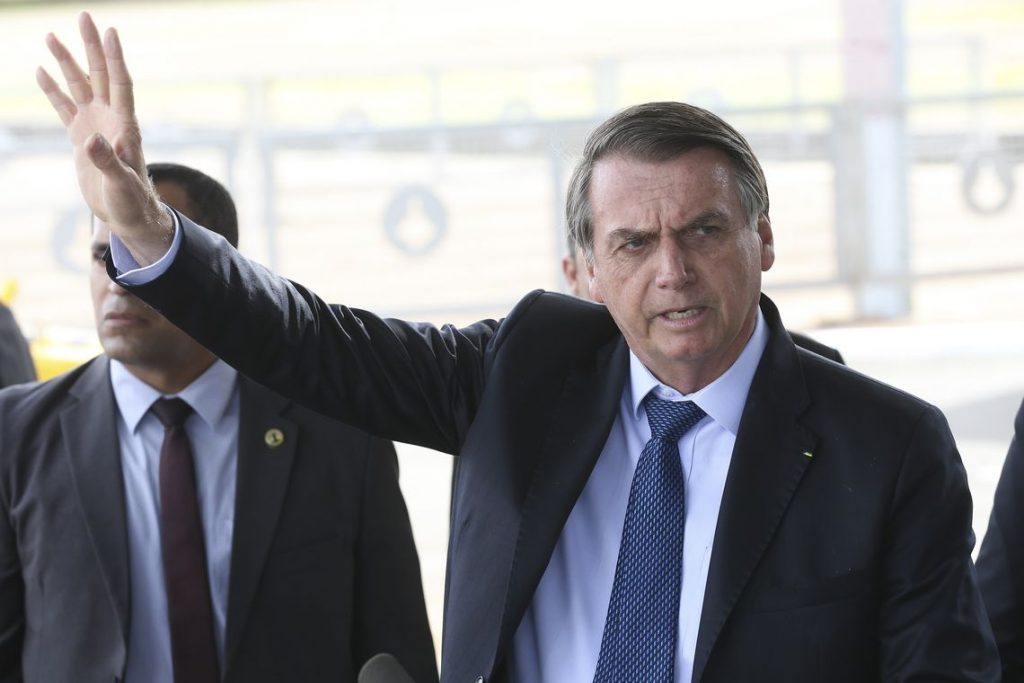 Bolsonaro nega envolvimento no caso Marielle e ataca Globo e Witzel
