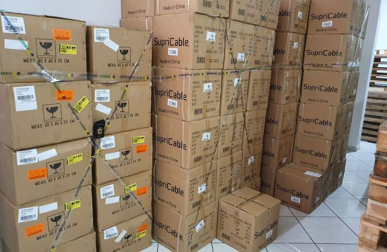 Anatel combate pirataria de produtos de telecomunicações em 11 estados
