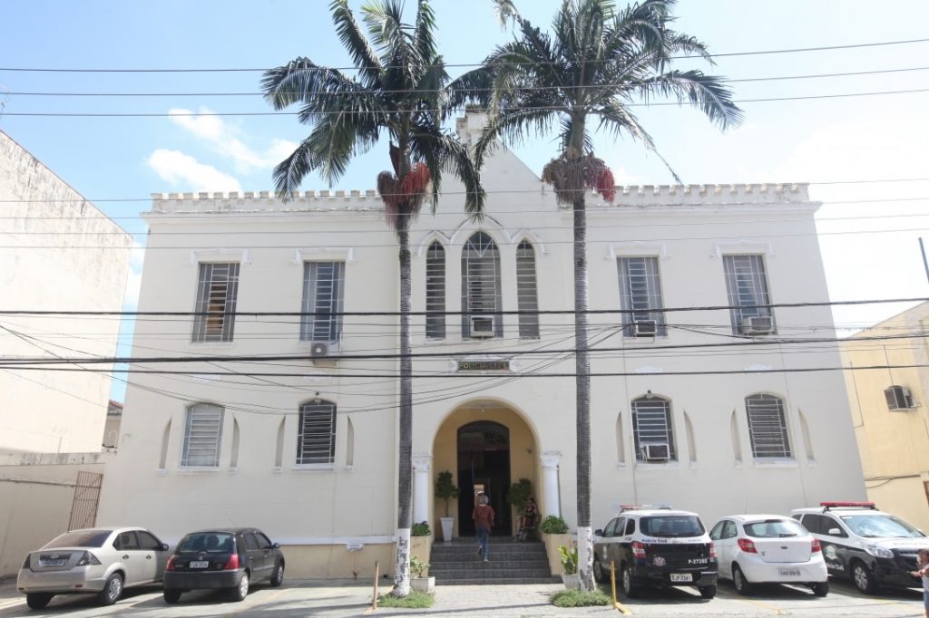 Apenas uma delegacia de Jacareí possui vistoria dos bombeiros em dia