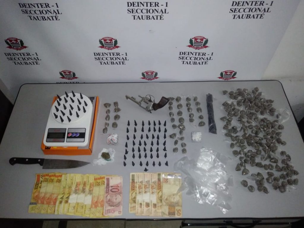 Menor é apreendido por gerenciamento de tráfico de drogas em Taubaté