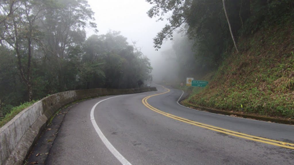 Dois ficam feridos em acidente na Oswaldo Cruz em Redenção da Serra