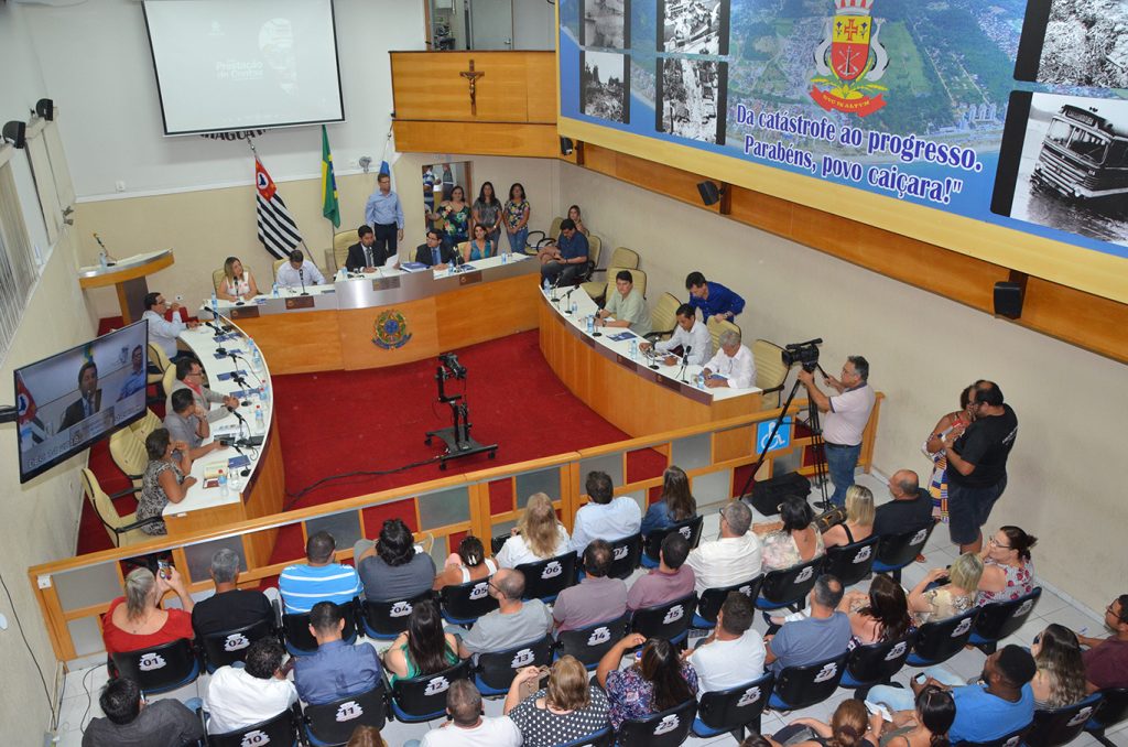Justiça suspende votação que aprovou empréstimo milionário em Caraguá