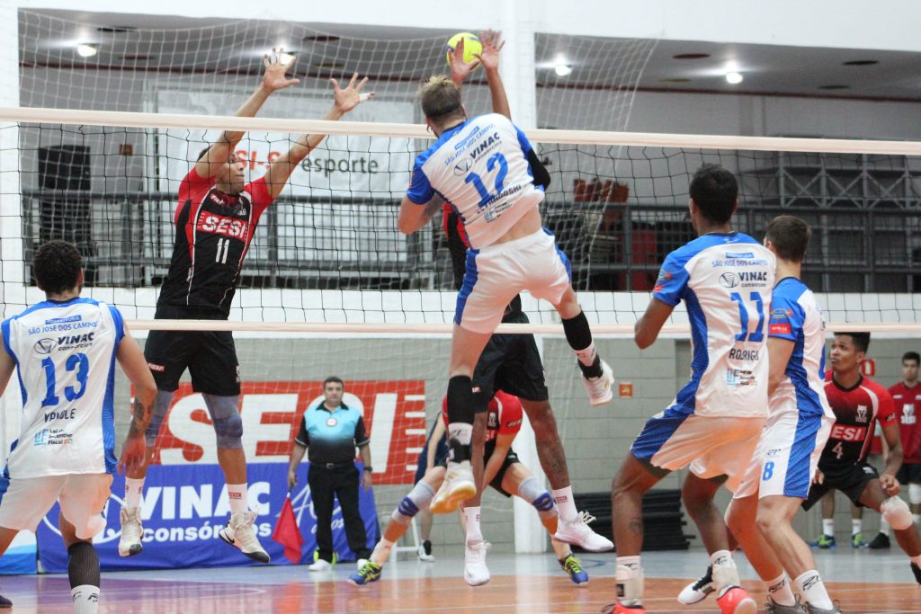 São José Vôlei encara Sesi pelo 2ª jogo das quartas de final do Campeonato Paulista