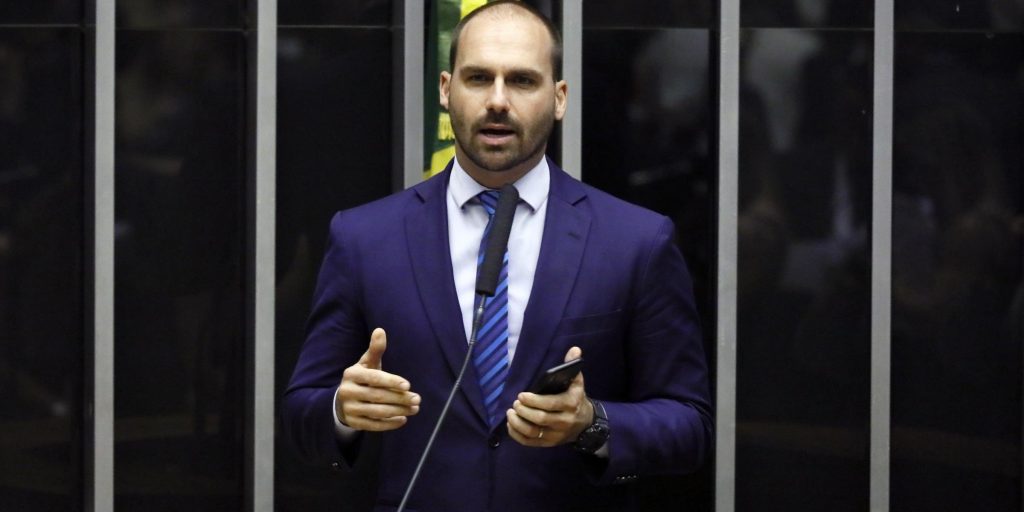 Gilmar nega pedido de Eduardo Bolsonaro para suspender CPI das Fake News