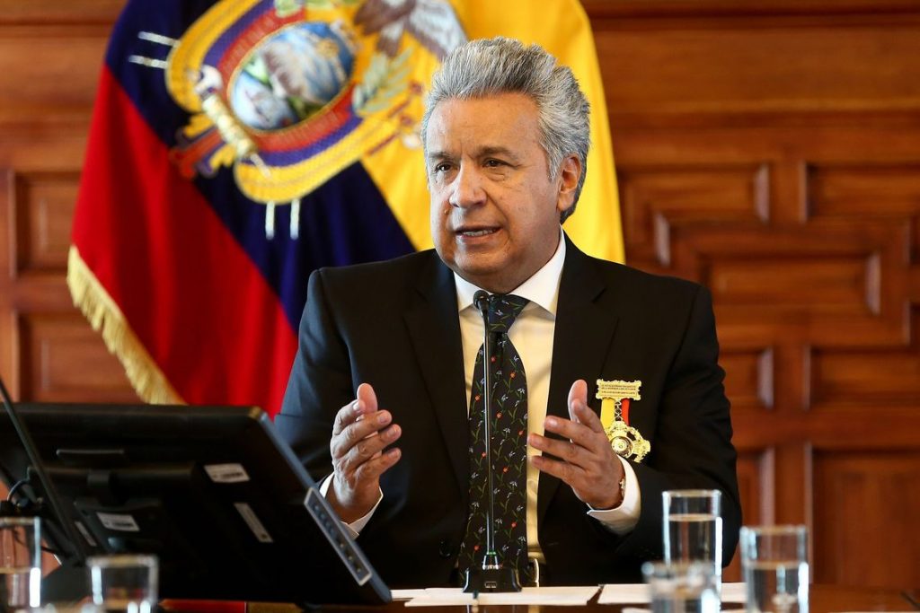 Equador manterá subsídio ao combustível para favorecer os mais pobres