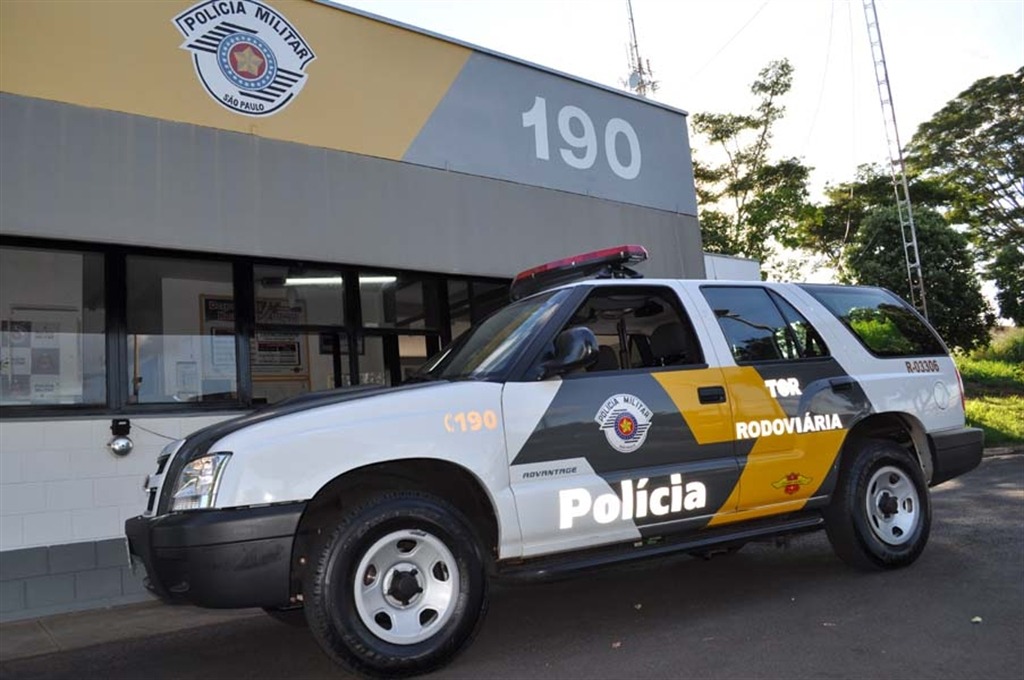 Mulher morre após em acidente de carro na rodovia Floriano Rodrigues Pinheiro em Pinda