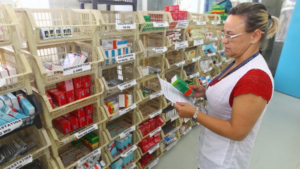 Após apelo de Felicio, São José espera reduzir para 30 dias a retirada de medicação de alto custo