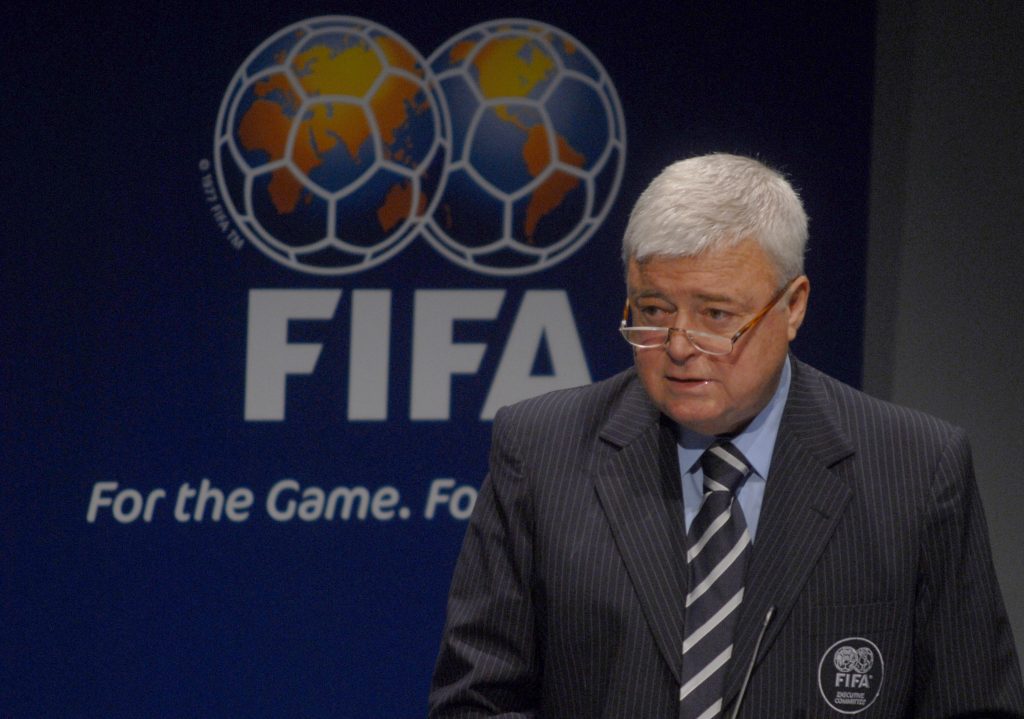 Fifa bane para sempre Ricardo Teixeira do futebol por corrupção
