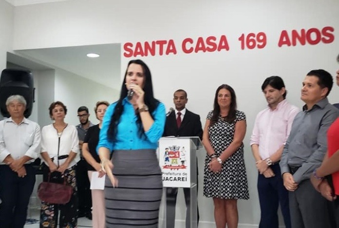 Deputada Leticia Aguiar quer destinar 150 mil reais para Santa Casa de Jacareí
