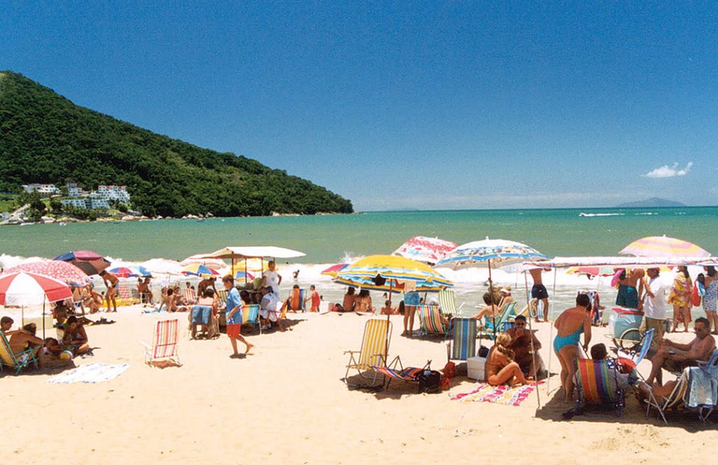 Homem morre afogado na Praia Martim de Sá em Caraguatatuba
