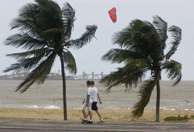 Defesa Civil de Ilhabela alerta para ventos fortes nesta quinta-feira