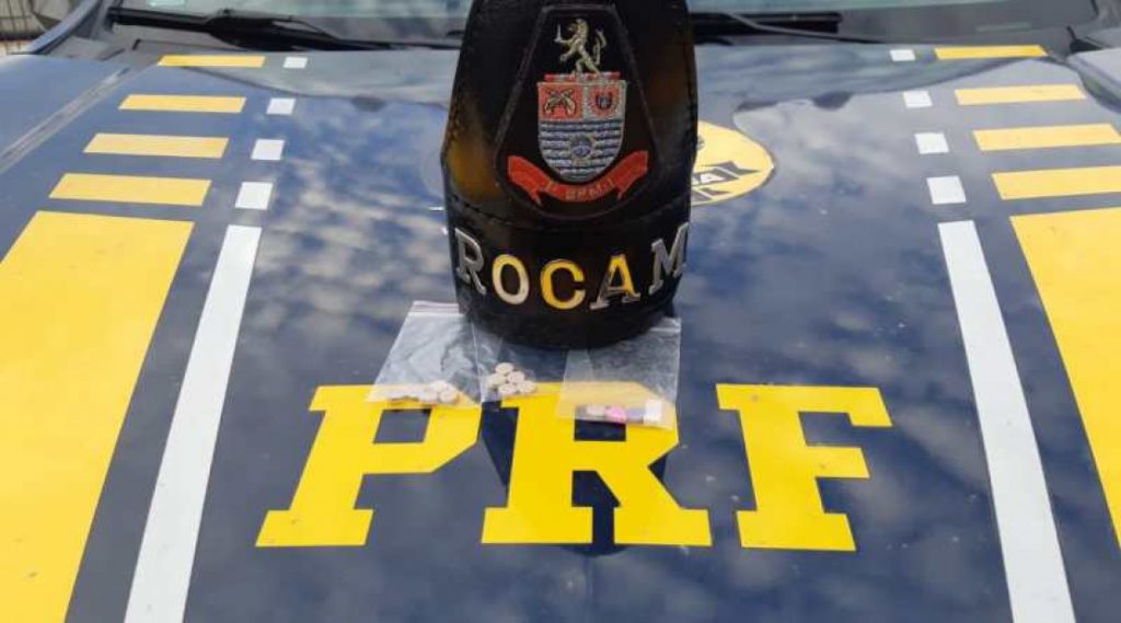 Dois homens são presos com drogas em São José à caminho de festival estudantil